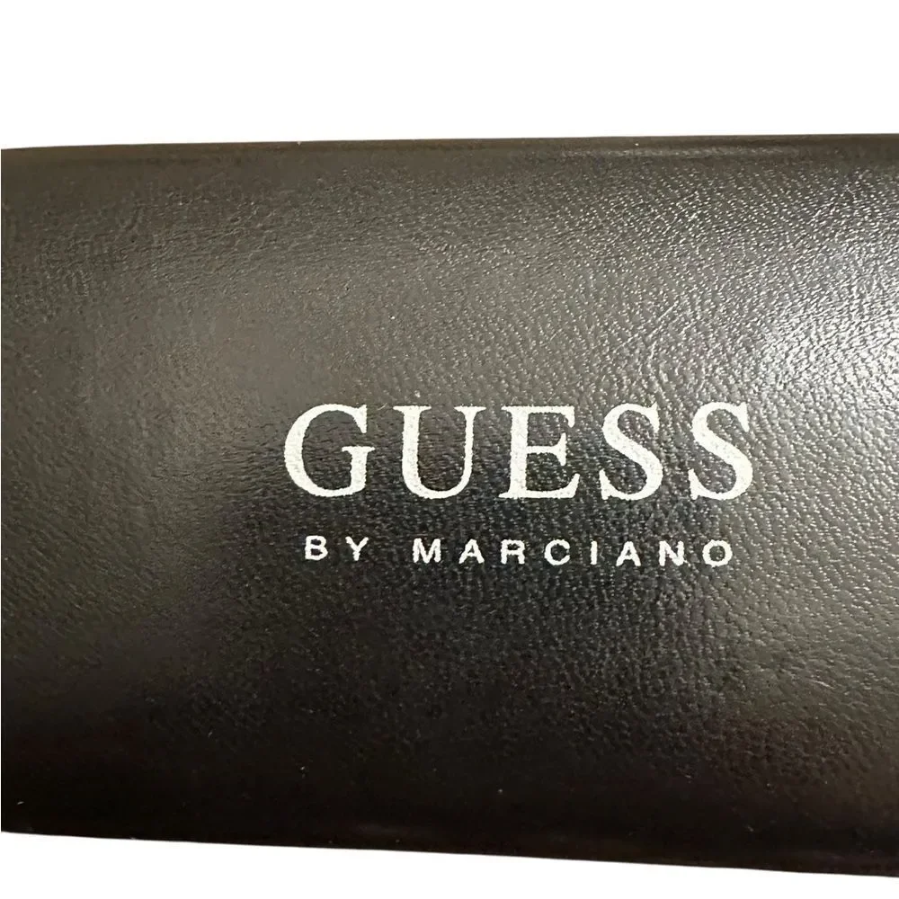 Guess By Marciano eye glass case with glasses